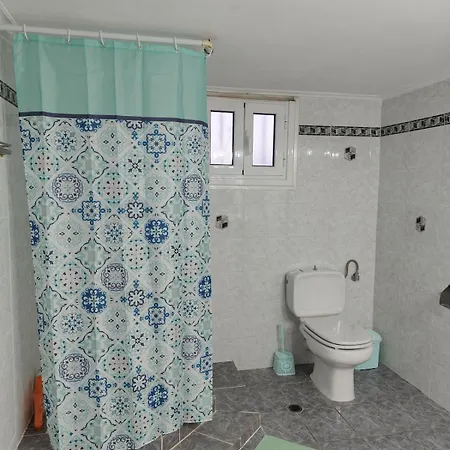 Helen's House In Loutra *