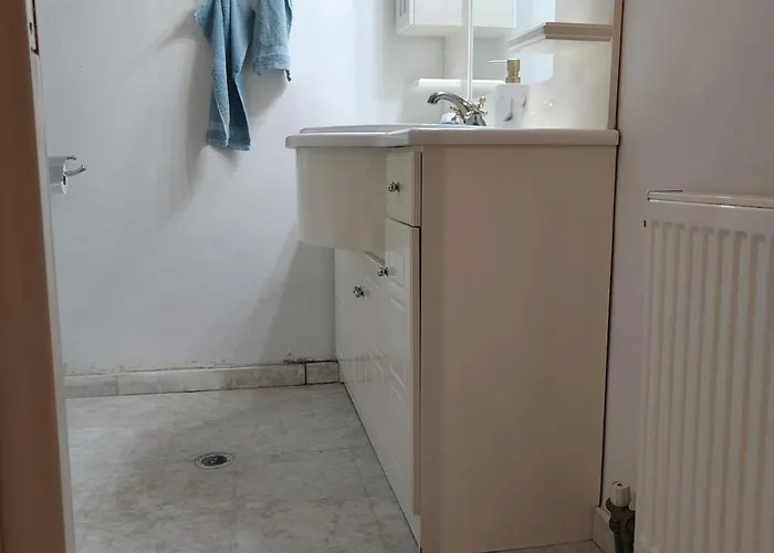 Casa de Férias Helen's House In Loutra Corinth