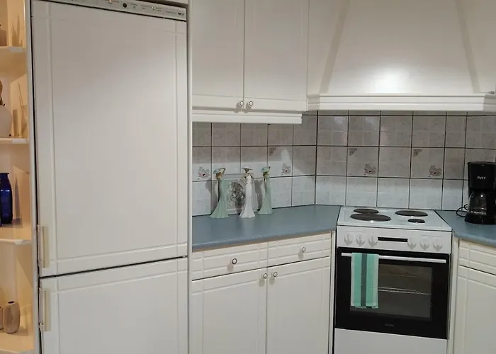 Helen's House In Loutra Casa de Férias